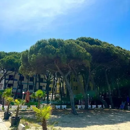 Blue Luxury Golem (Tirana)